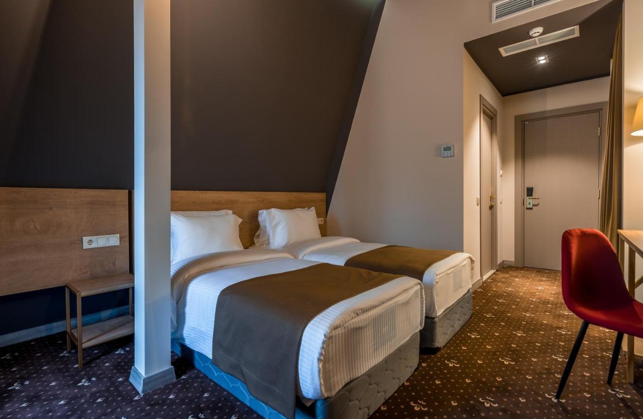 Gladius Inn Boutique Hotel By Dnt Group Tbilisi Ngoại thất bức ảnh